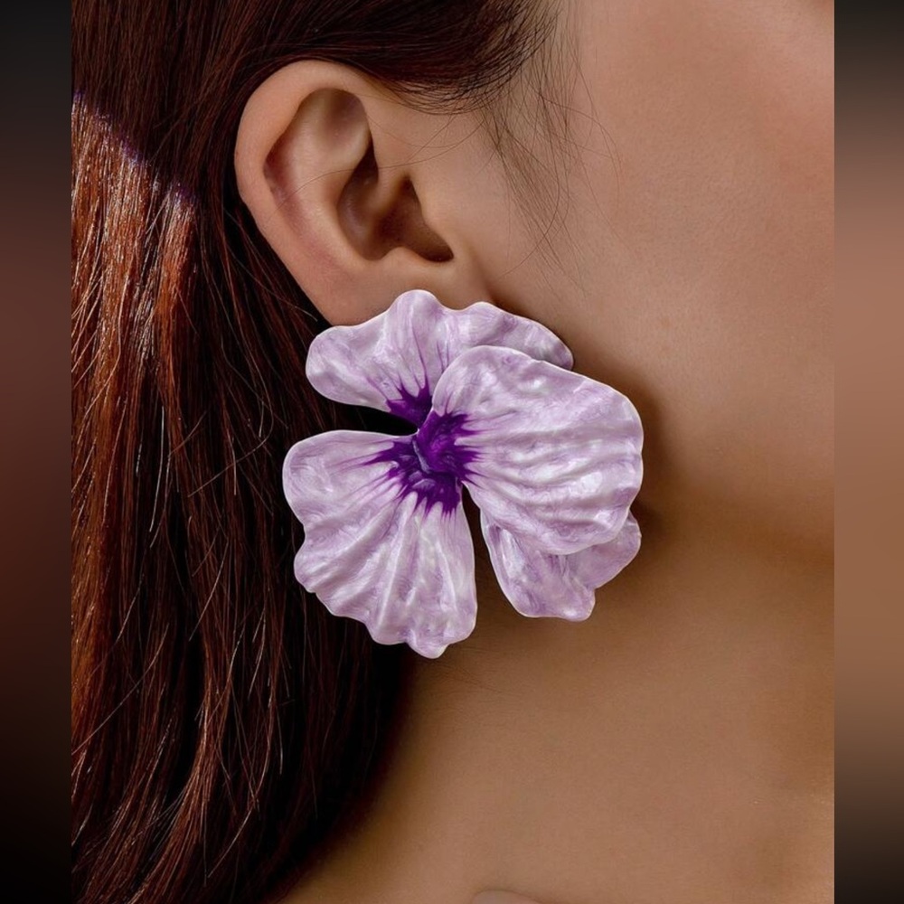 1 Pair Enameled Flower Petals Floral Statement Earring